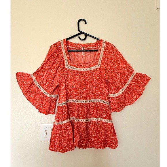 Free People Floral Print tunic Crochet Trim Orange and White  Size S - Picture 2 of 5